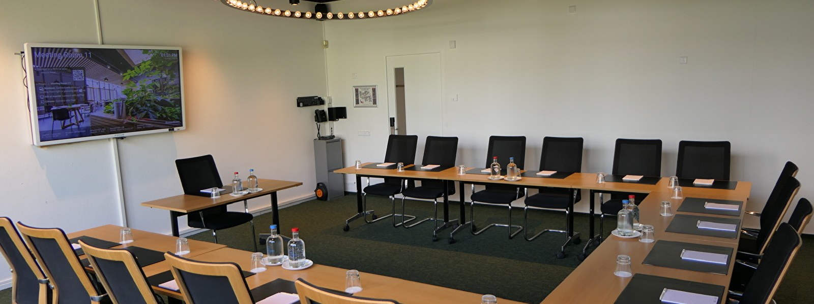 Geräumige Tagungsräume mit technischen Einrichtungen Notiz Hotel Leeuwarden
